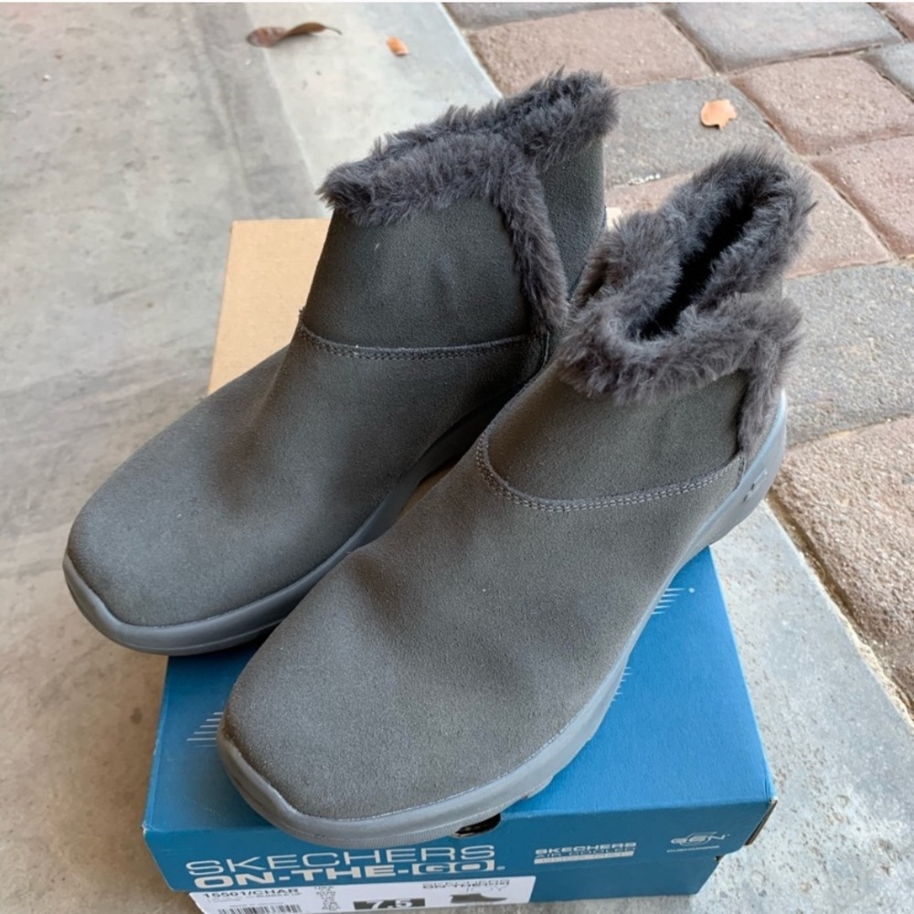 Skechers Women’s Bundle Up boots